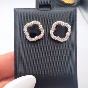 Solid Sterling silver 925 Black Stud Earrings